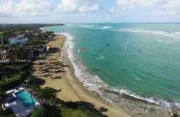 Kitesurfing in Cabarete, Dominican Republic